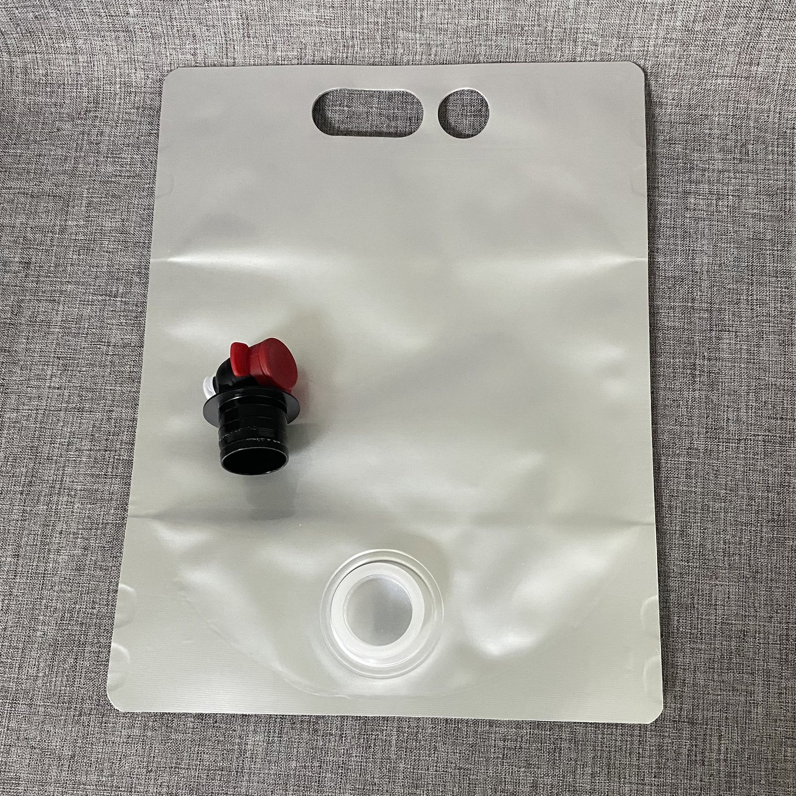 Valve Bag-in-Box Liquid Pouch | 5L, 10L, 15L, 20L, 22L BIB Bags for Frozen Yogurt, Juice & Milk (1–200L)