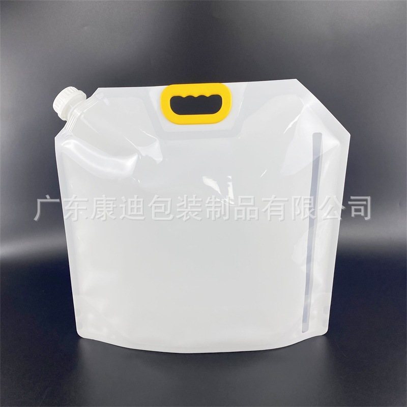 Custom 5 L Handled Spout Pouch for Chemical & Home-Care Liquids | Laminated Automatic-Fill Packaging