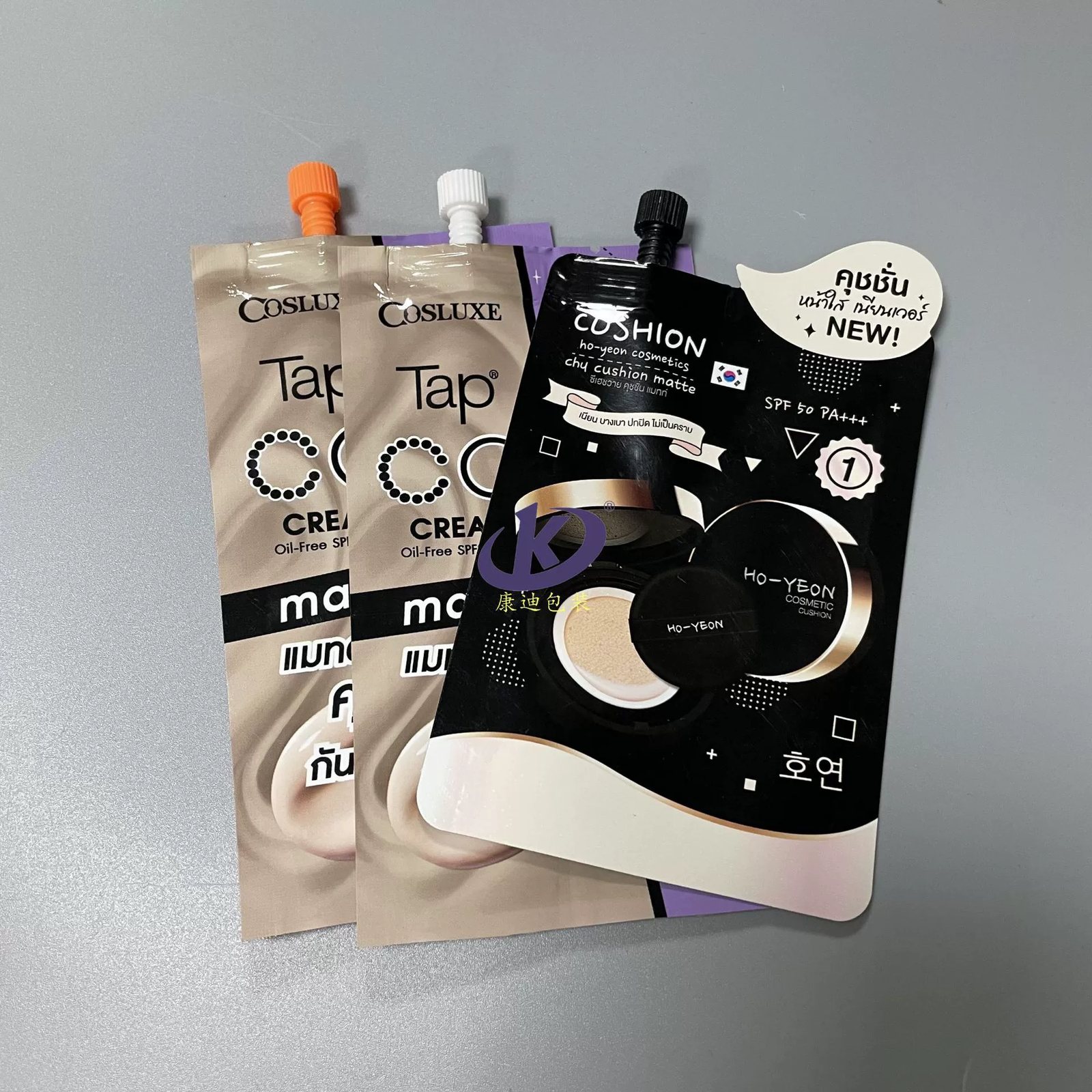 Custom Stand-Up Spout Pouch for Shampoo, Body Wash & Liquid Samples (1–1000 ml)
