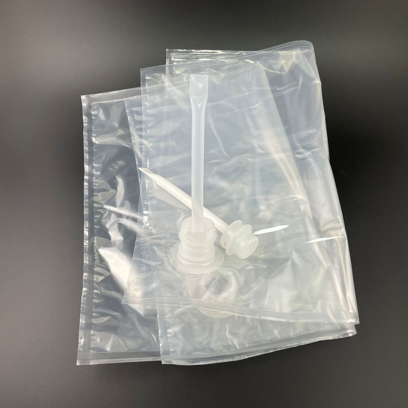 Plant Extract Liquid Transfer Packaging: 30L Bag-in-Box with Food-Grade PE Laminate and Valve or Spout Outlet