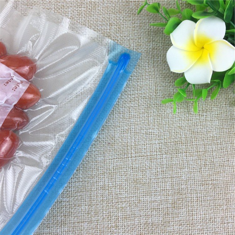 26x34cm Textured Vacuum Sealer Bags — Food-Grade PE/PA Fresh-Keeping Pouches for Meat, Seafood, Cooked & Dry Goods, Home/Commercial Use