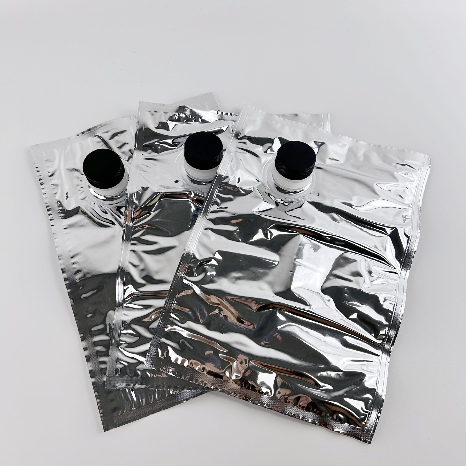 100ml–5L Food-Grade Aluminum Foil BIB Bag-in-Box Pouch with Butterfly Valve, Double Bottom Gusset, 1-8 Colour Printing for Coffee, Wine, Juice