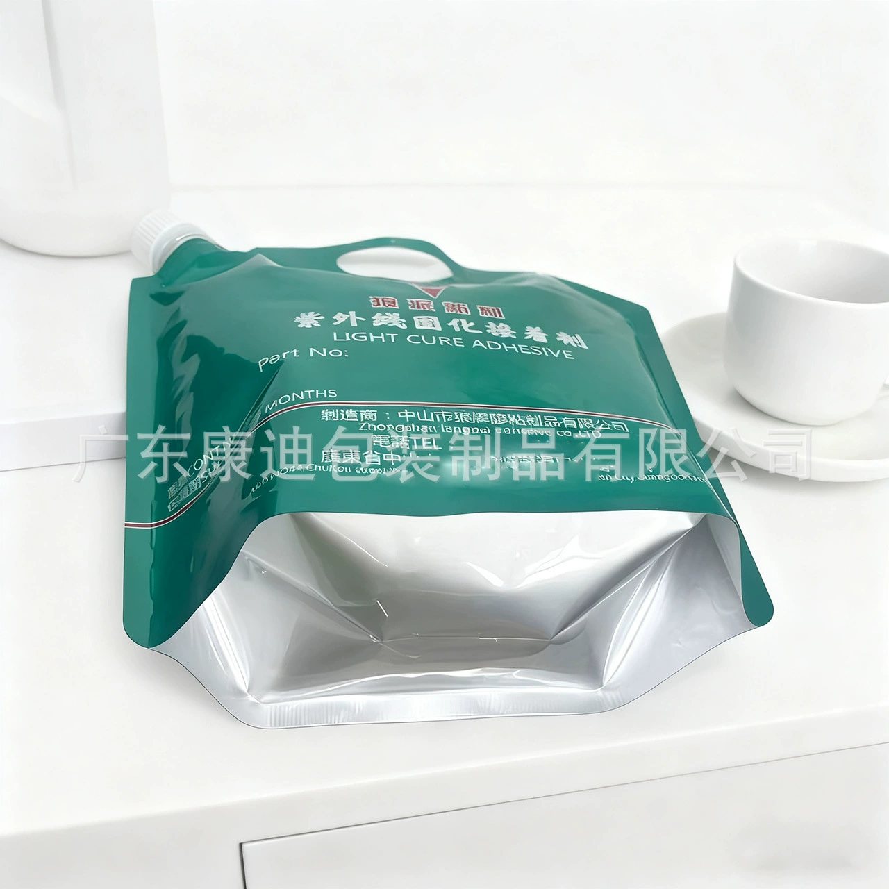 Custom 750ml–5kg Liquid Pouch Bag | PET/AL/PE Hand-Carry Spouted Lemon Dishwashing Liquid Bag for Kitchen Cleaner and Household Chemical Liquids