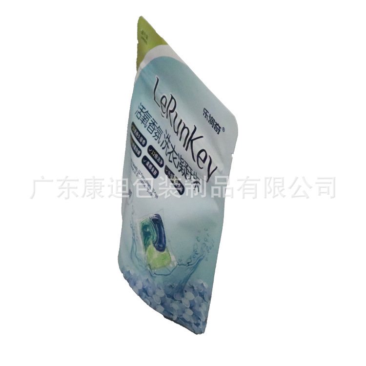 Matte Self-Seal Stand-Up Zipper Pouches in Food-Grade Laminated Film, 100g–2kg Custom for Nuts, Dried Lemon Slices & Dried Fruit