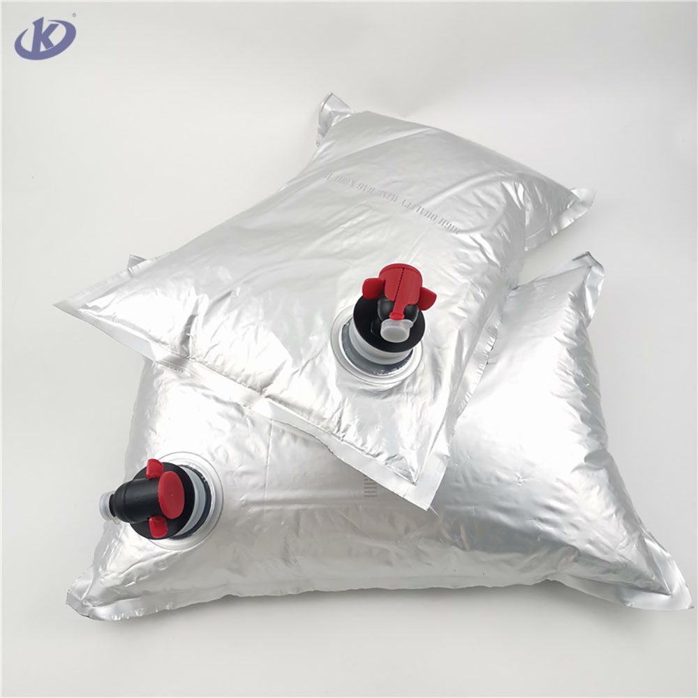 Bag-in-Box Supplier | 5L Multi-Layer Laminated Collapsible Valve Bag with Carry Handle & Dispensing Spout for 1L-10L Vehicle Emergency Water Storage