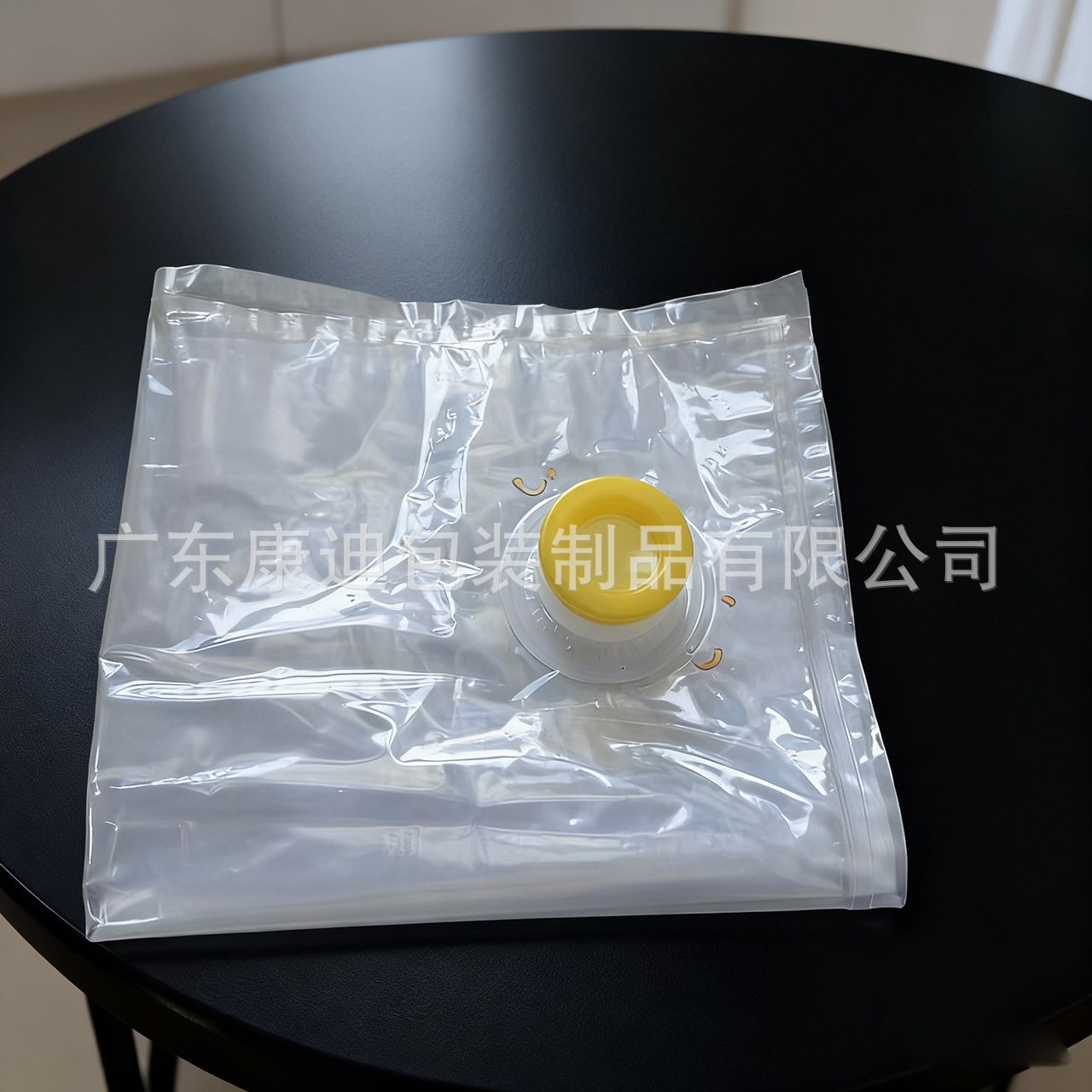 Beverage Bag-in-Box Packaging: 100ml–5L Food-Grade Laminate Reusable Handheld Tap Valve Pouch with Carry Handle & Custom 1–8 Colour Gravure Print