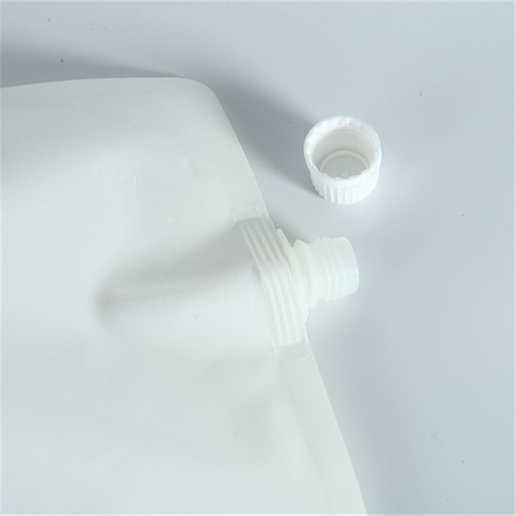 2L Dual-Gusset Double Stand-Up Pouch for Juices, Concentrates, Oils & Sanitisers — Foil/Metallised High-Barrier Laminate, Carry Handle, Butterfly Valve