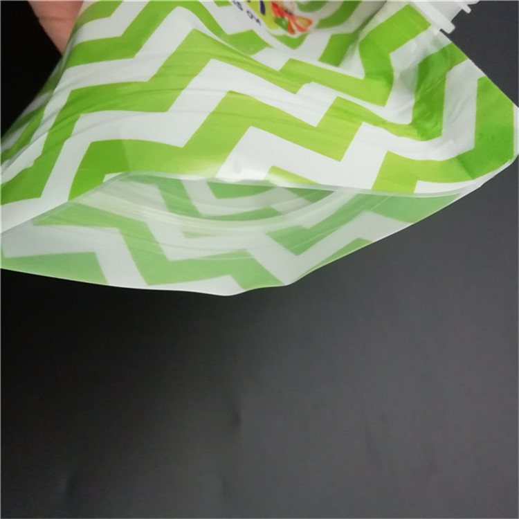Stand-Up Resealable Zipper Pouch for Snacks, Nuts & Pet Treats: Bottom-Fold PE Laminate Bag, Custom Sizes & Styles, Standard/Light Vacuum
