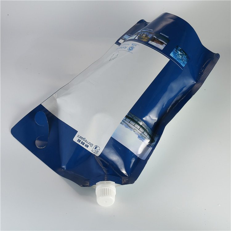 Sports Hydration Packaging: Blue Transparent Stand-Up Spout Pouch with Carry Handle & Screw-Cap Spout, 2L–10L for Drinking Water & Events