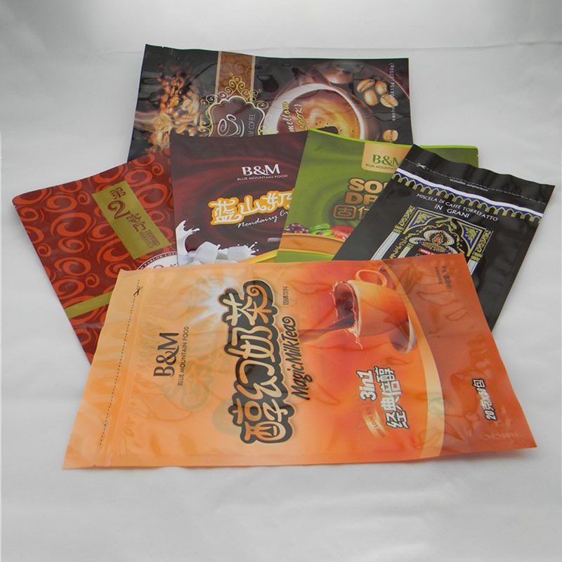 Pet Snack Packaging: Resealable Zipper Pouch with Light-Blocking PET/VMPET/PE Metallised Laminate, Custom Capacity for Ambient Liquid & Semi-Liquid Filling