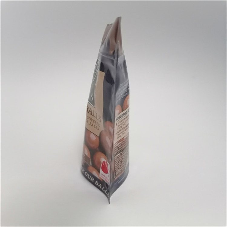 Laundry Bead Packaging: PET/VMPET/PE Metallised Light-Blocking Stand-Up Zipper Pouch with Resealable Top, Folded Bottom Gusset, Custom Capacity