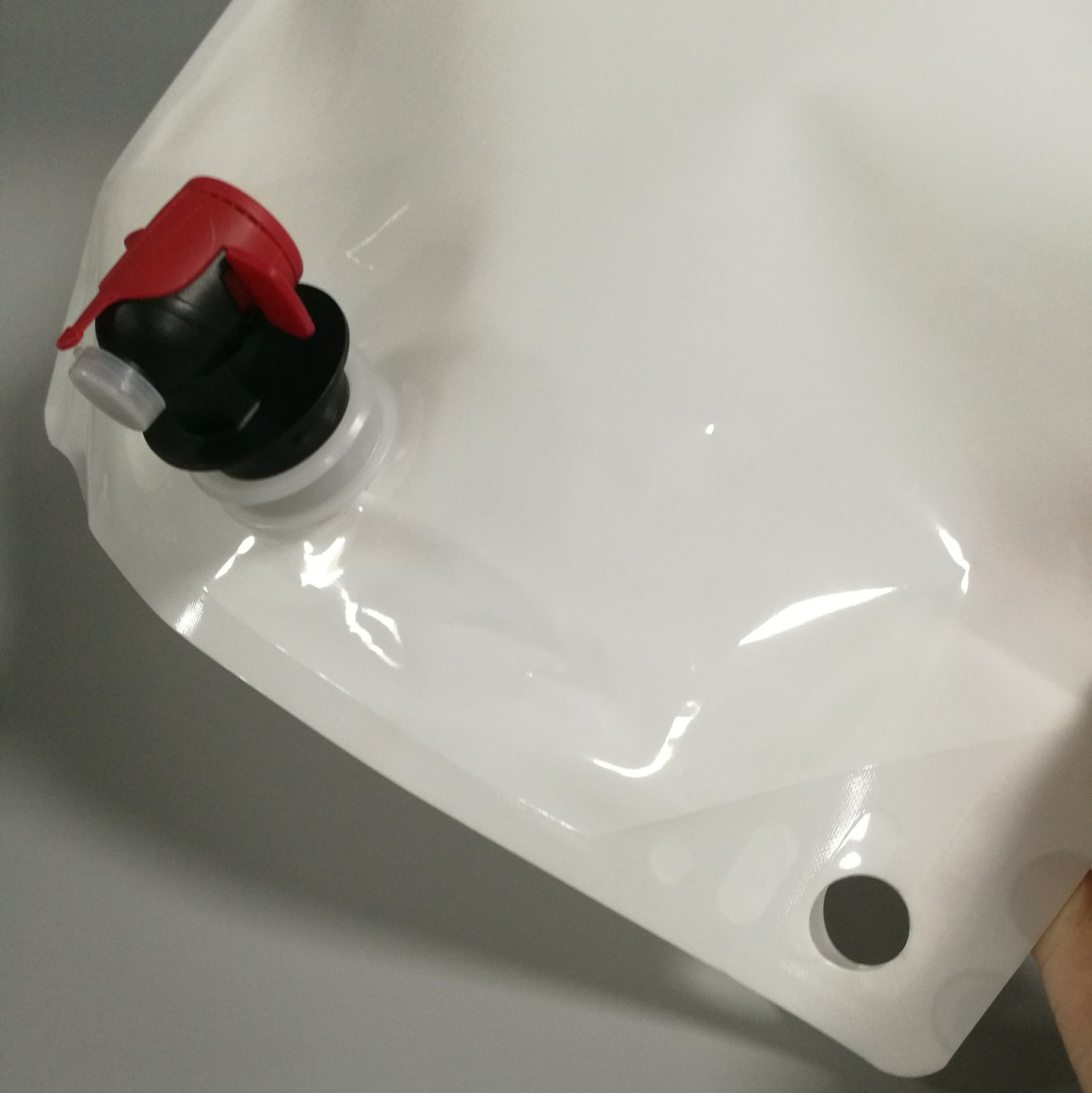 Stand-Up Spout Pouch Supplier | 5L Export Filling Format with 33mm High-Flow Spout, Three-Layer PET+VMPET+PE Lamination for Oils & Sauces