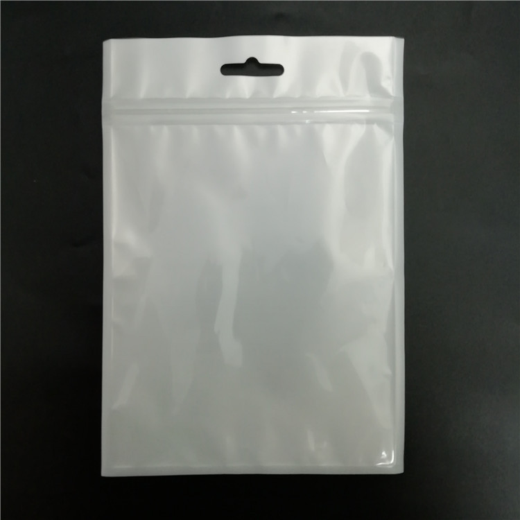 Custom Printed White Hangable Zipper Pouches for USB Cable & Earphone Packaging